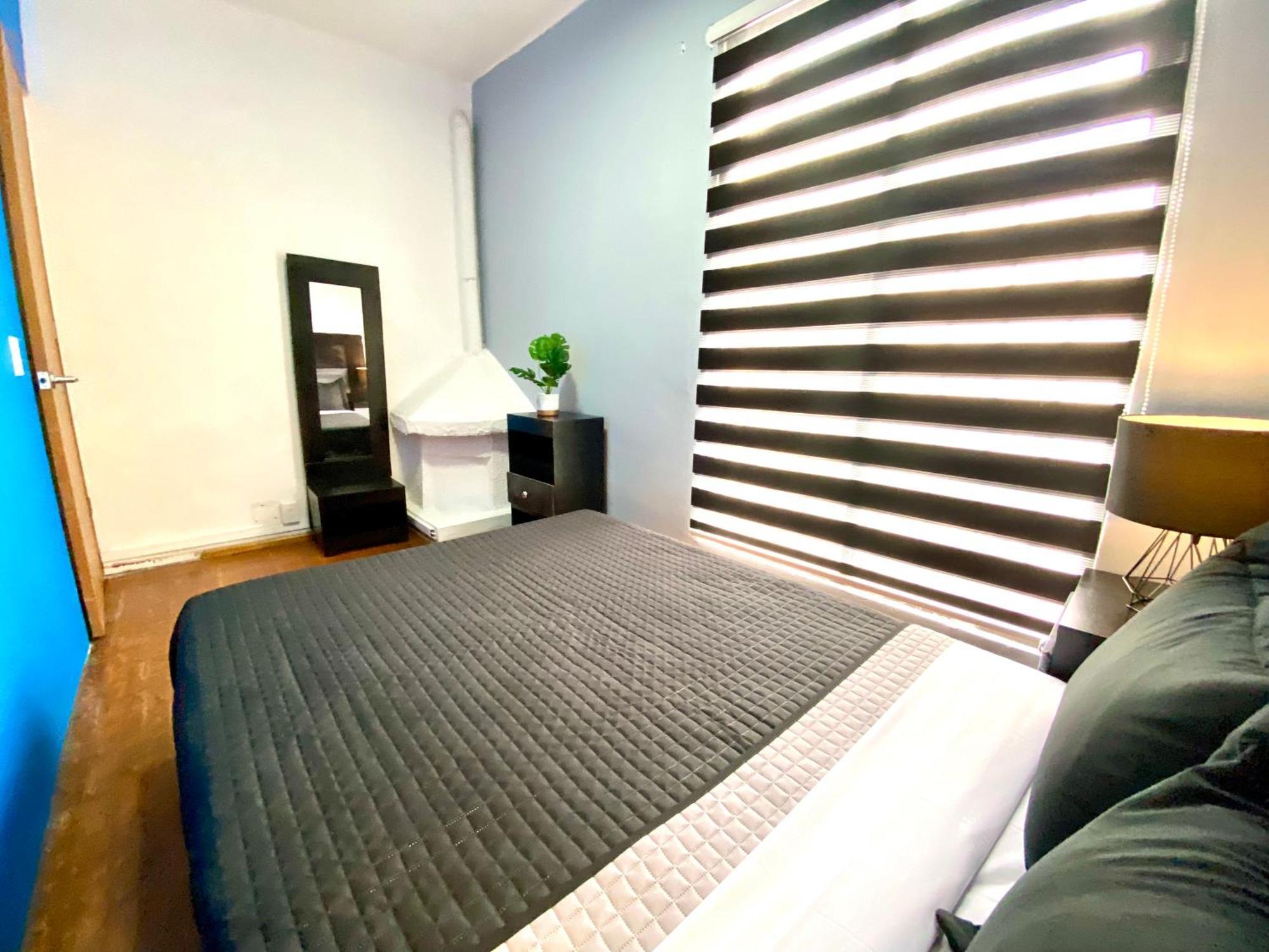 Roomies Hostel - World Trade Center Mexico By Eksteriør billede