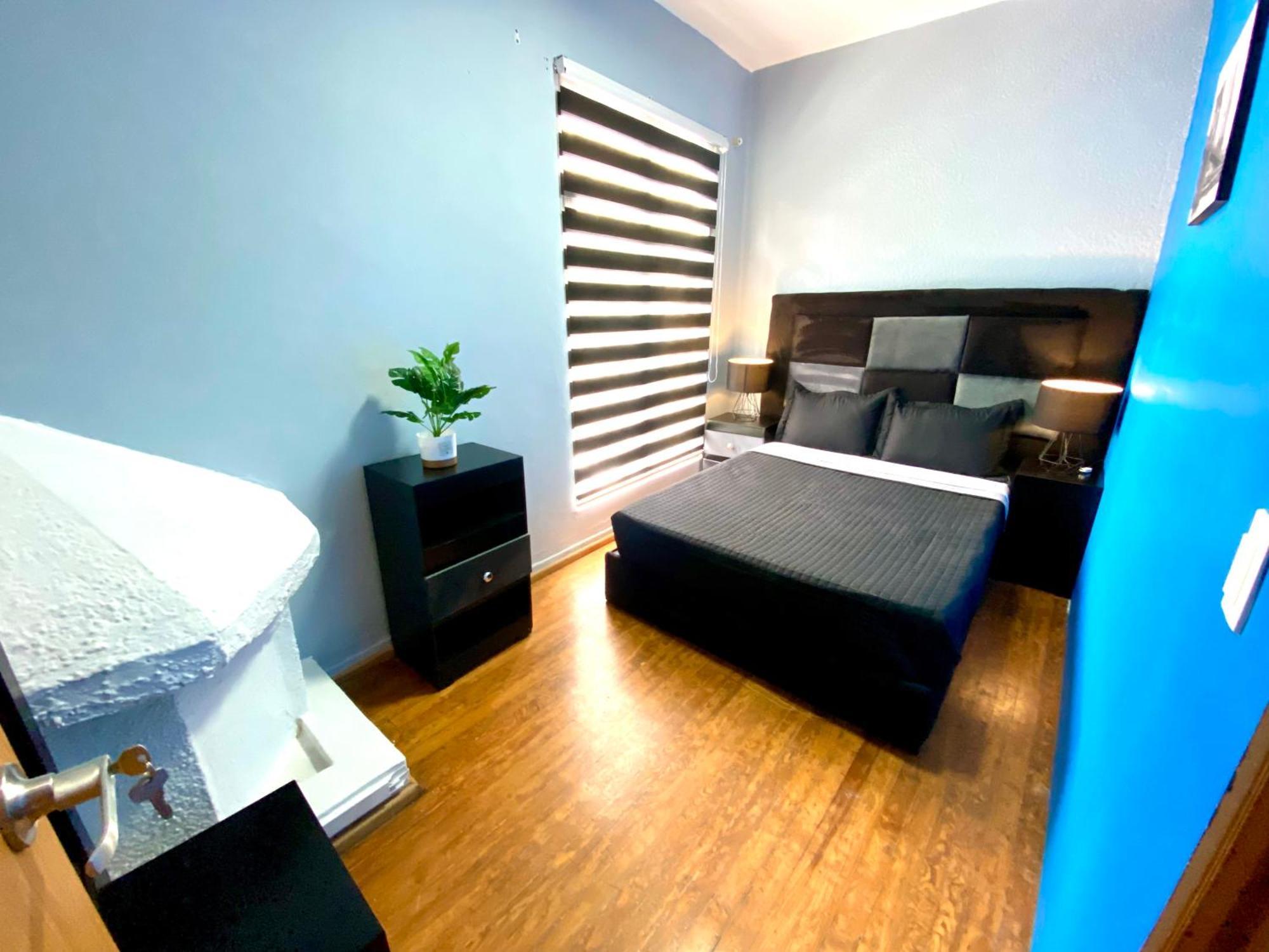 Roomies Hostel - World Trade Center Mexico By Eksteriør billede