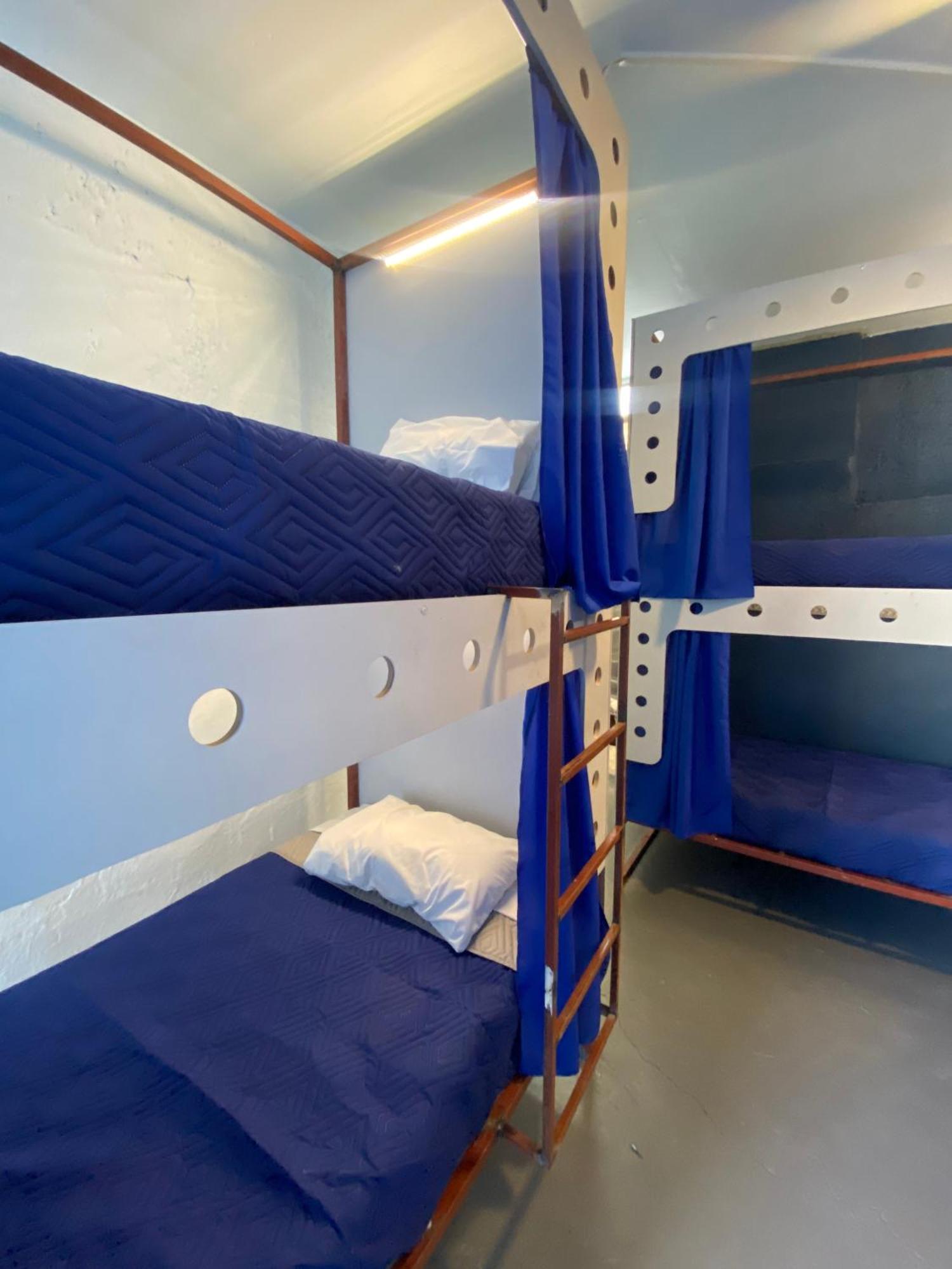 Roomies Hostel - World Trade Center Mexico By Eksteriør billede